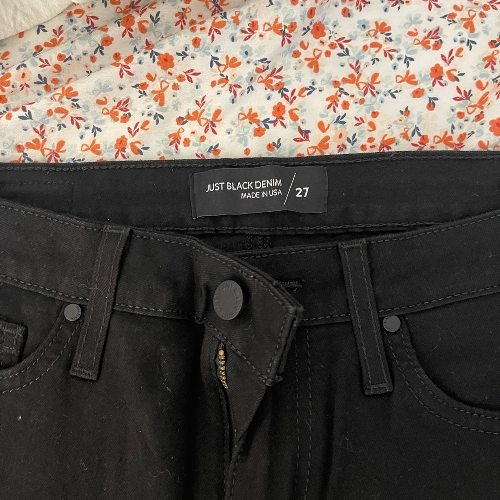 Boutique Just Black Denim - Picture 3 of 5